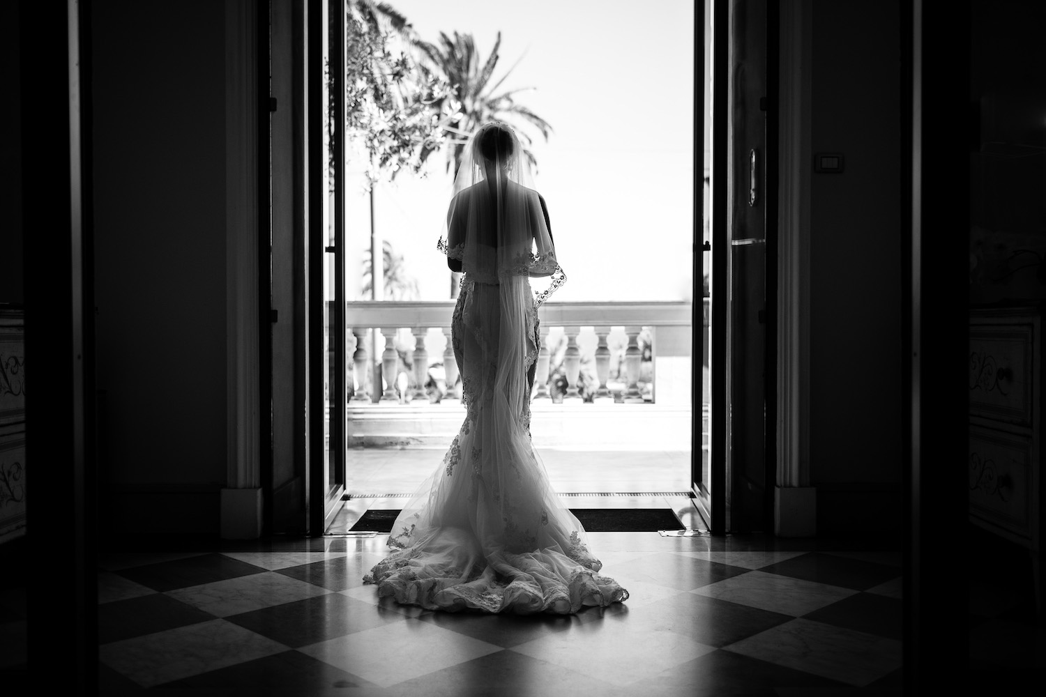 Bride Dress Hotel de Paris Sanremo Luca Vieri fotografo