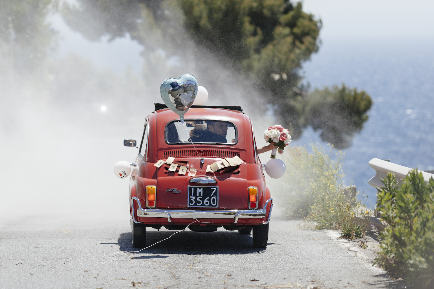 High Wind Liguria Wedding Photographer Luca Vieri Fiat 500 Siena Awards