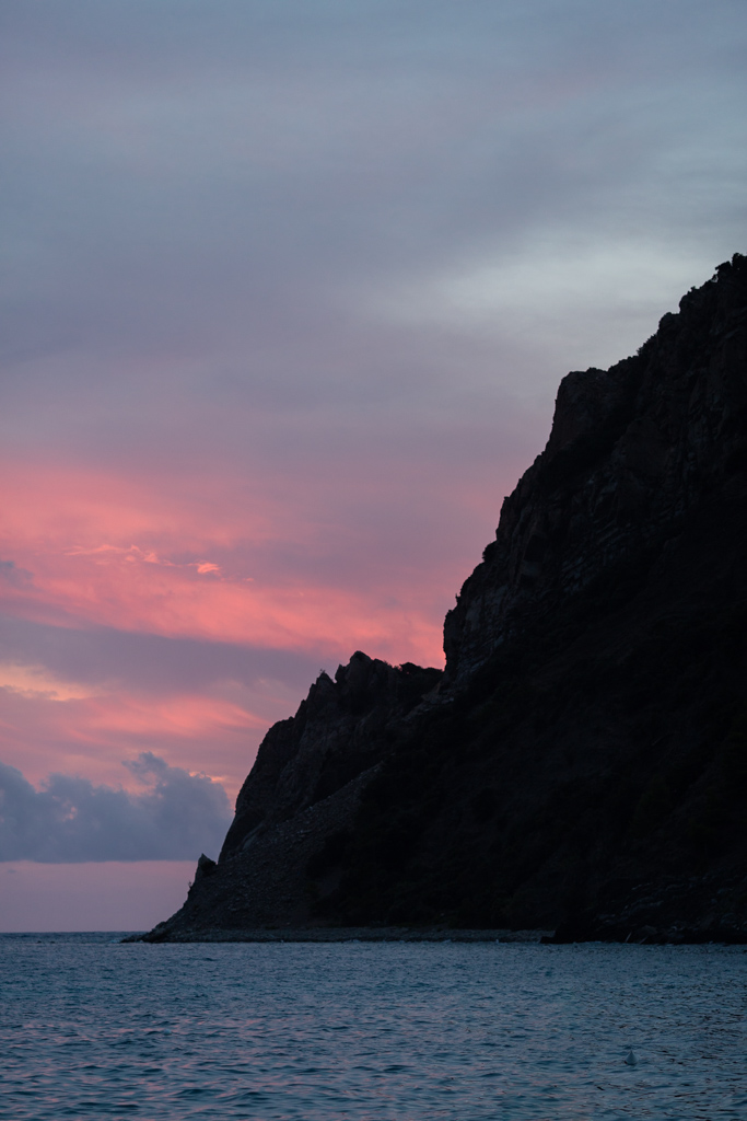 Cinqueterre Sunset Cliff Monterosso Luca Vieri wedding photographer