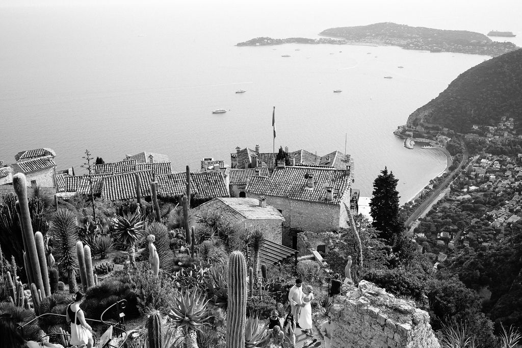 Love’s Azure in Èze Village
