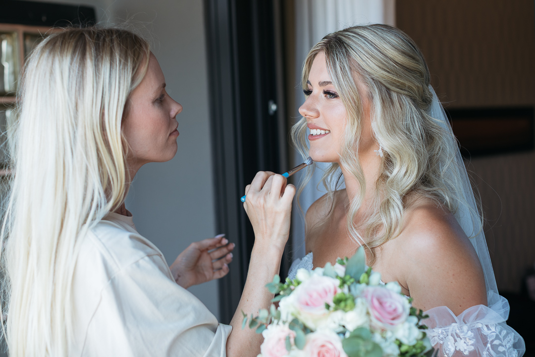 Bride's Muah Hanna Pas Stresa Lake Maggiore Luca Vieri Photographer